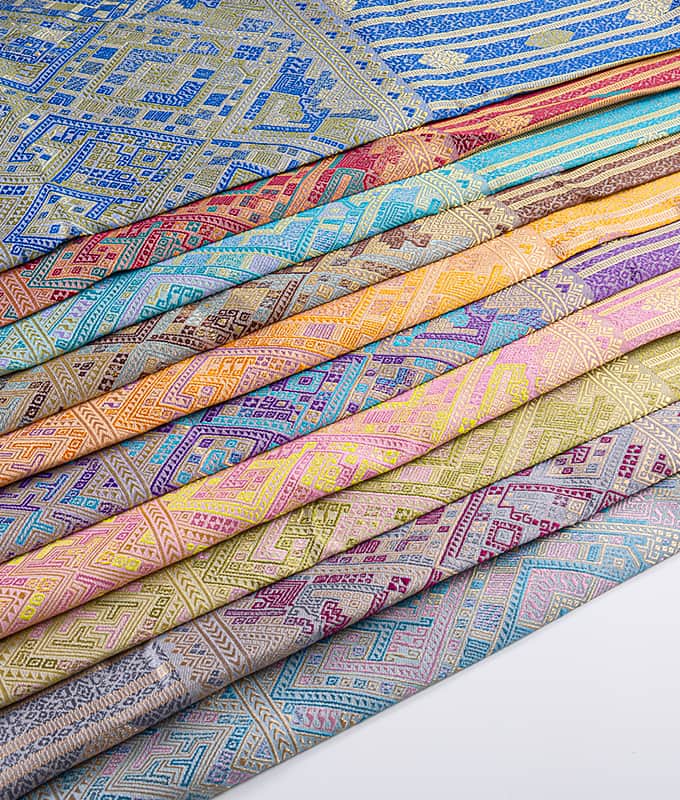 Hollow Polyester Jacquard Fabric para sa Laotian Traditional Sarong